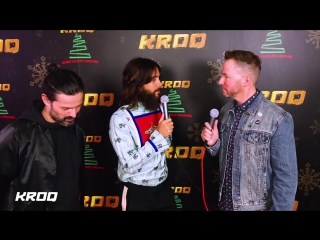 09 12 2017 • interview | kroq almost acoustic christmas